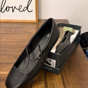 Wild Fable Black Flats with Strap